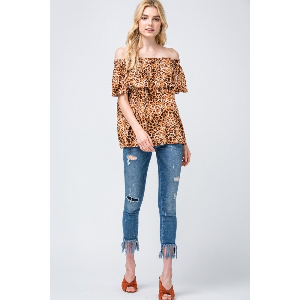 Entro Leopard Print Off The Shoulder Top - Picture 3 of 6